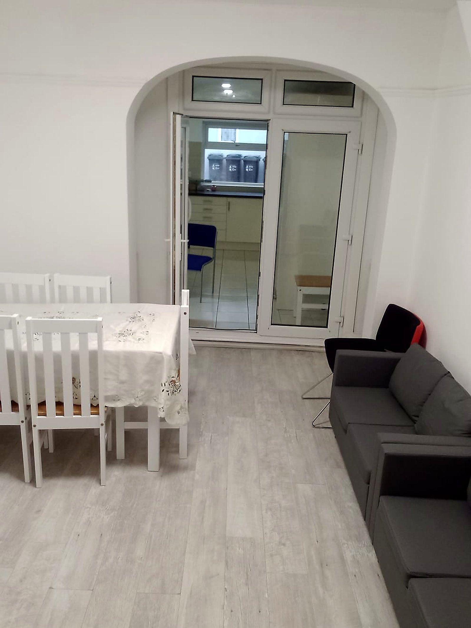 JJR Care accommodation — Room 6